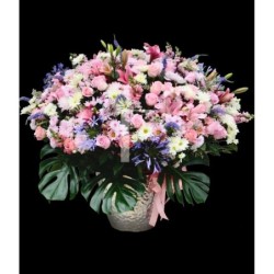 Extra large flower arrangement